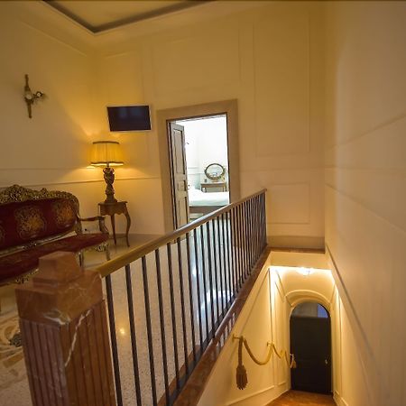 Palazzo Liguori Bed & Breakfast Cava deʼ Tirreni Eksteriør bilde